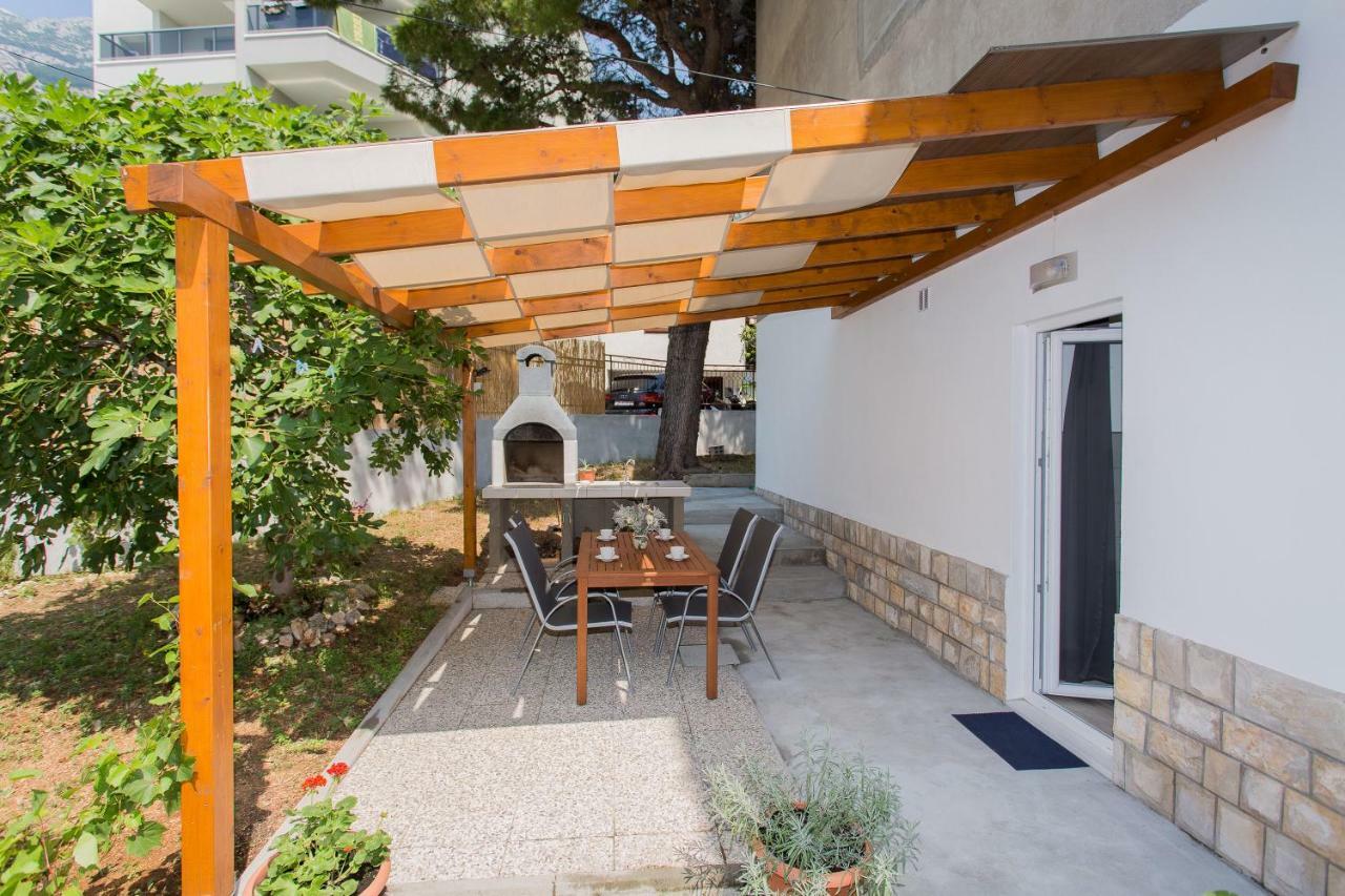 Apartments Pinery Makarska Exterior foto