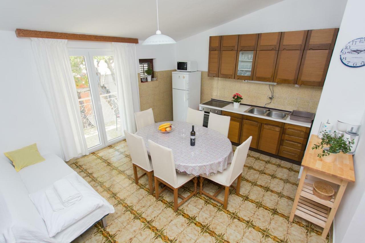 Apartments Pinery Makarska Exterior foto